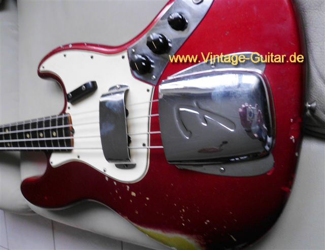 Fender Jazzbass 1965 CAR d.jpg